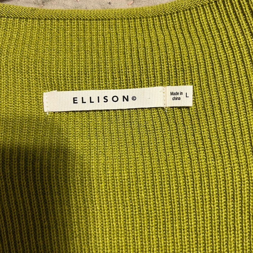 Ellison Top Large - image 4